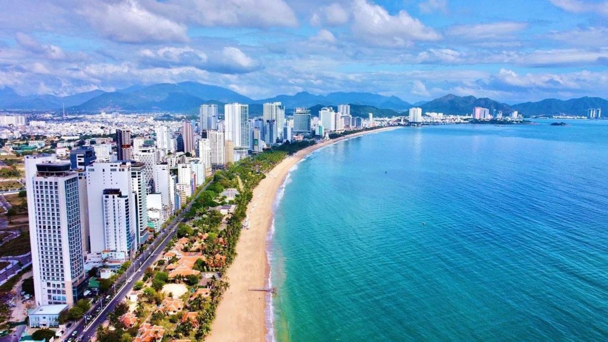 Lucia Beach Hotel Da Nang Eksteriør bilde